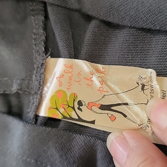 A Walk in the Park Size M Gray Snowmen Graphic Print Open Cardigan - Picture 9 of 12